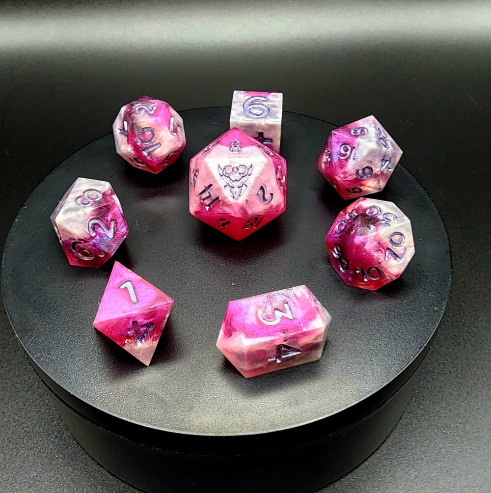 Pearlrose Dice set